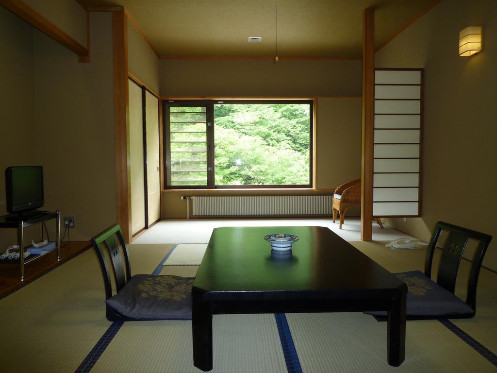 Nakanojo Hamaya Ryokan מראה חיצוני תמונה
